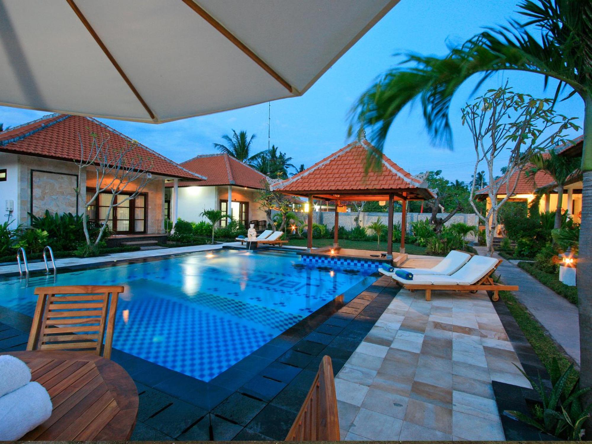 Pondok Jenggala นูซาเลมโบงัน ภายนอก รูปภาพ
