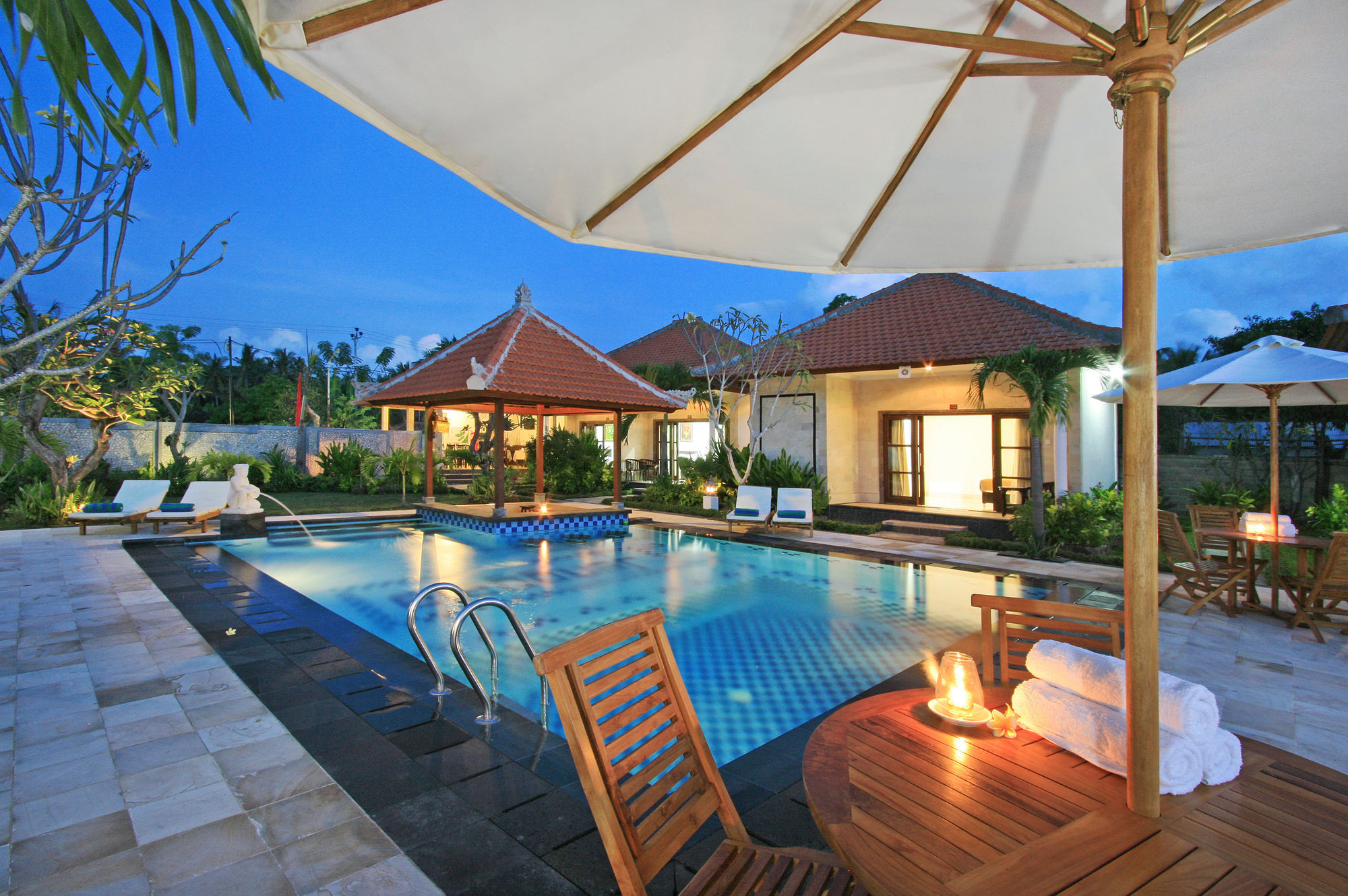 Pondok Jenggala นูซาเลมโบงัน ภายนอก รูปภาพ